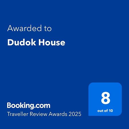 الشقق الفندقية زيلينافي  Dudok House المظهر الخارجي الصورة